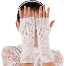 Stylish Knitted Wrist Mittens for Women