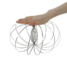 Magic Flow Arm Kinetic Ring